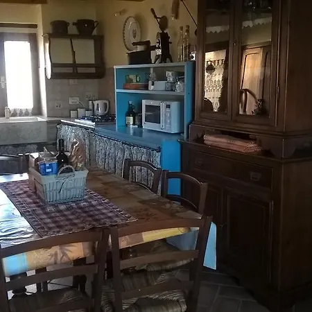 Feriehus Casa Vacanza La Torcia