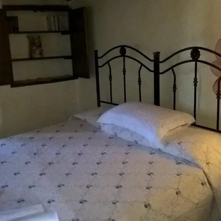 Casa Vacanza La Torcia * Арчевиа