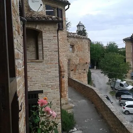 Casa Vacanza La Torcia Дом отдыха *