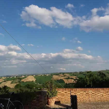 Casa Vacanza La Torcia Feriehus *