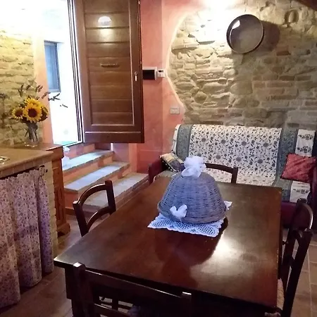 Casa Vacanza La Torcia * Арчевиа